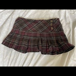 SUPER CUTE PLAID MINI SKIRT